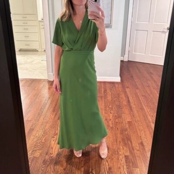 REFORMATION Green Satin Blend Short Sleeve V-Neck Danika A-Line Dress Size M - Picture 14 of 14